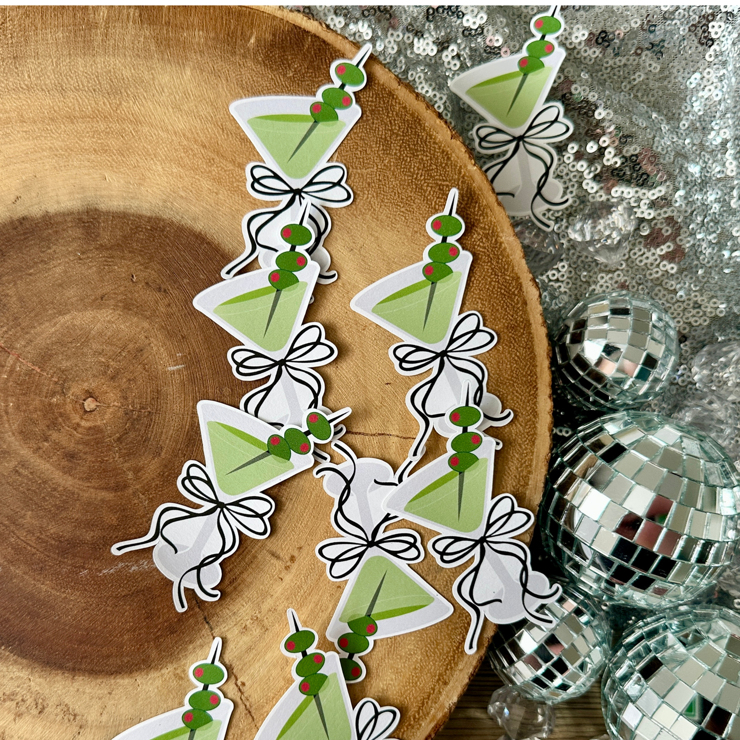 30 Pieces Martini Confetti