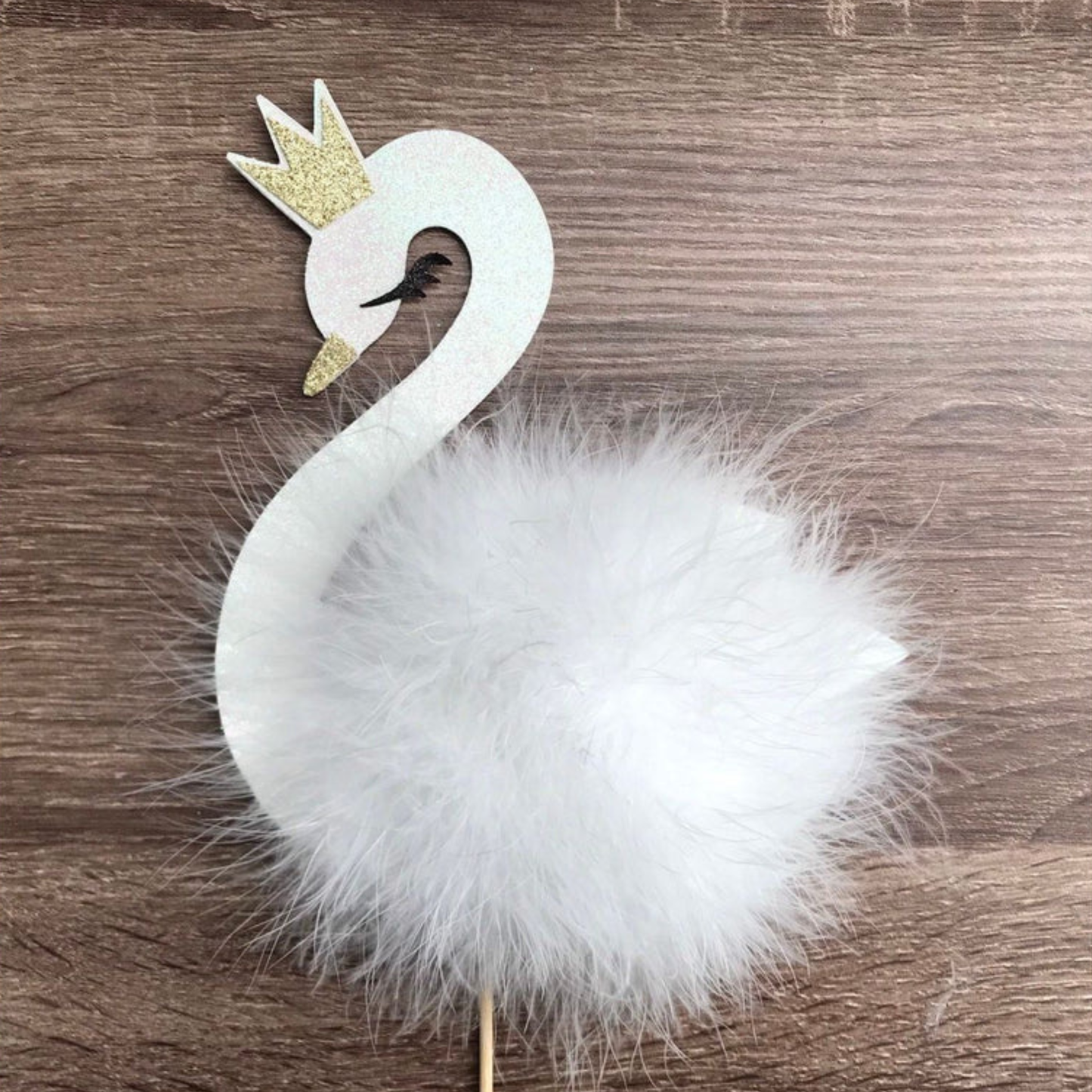 Swan Cake Topper