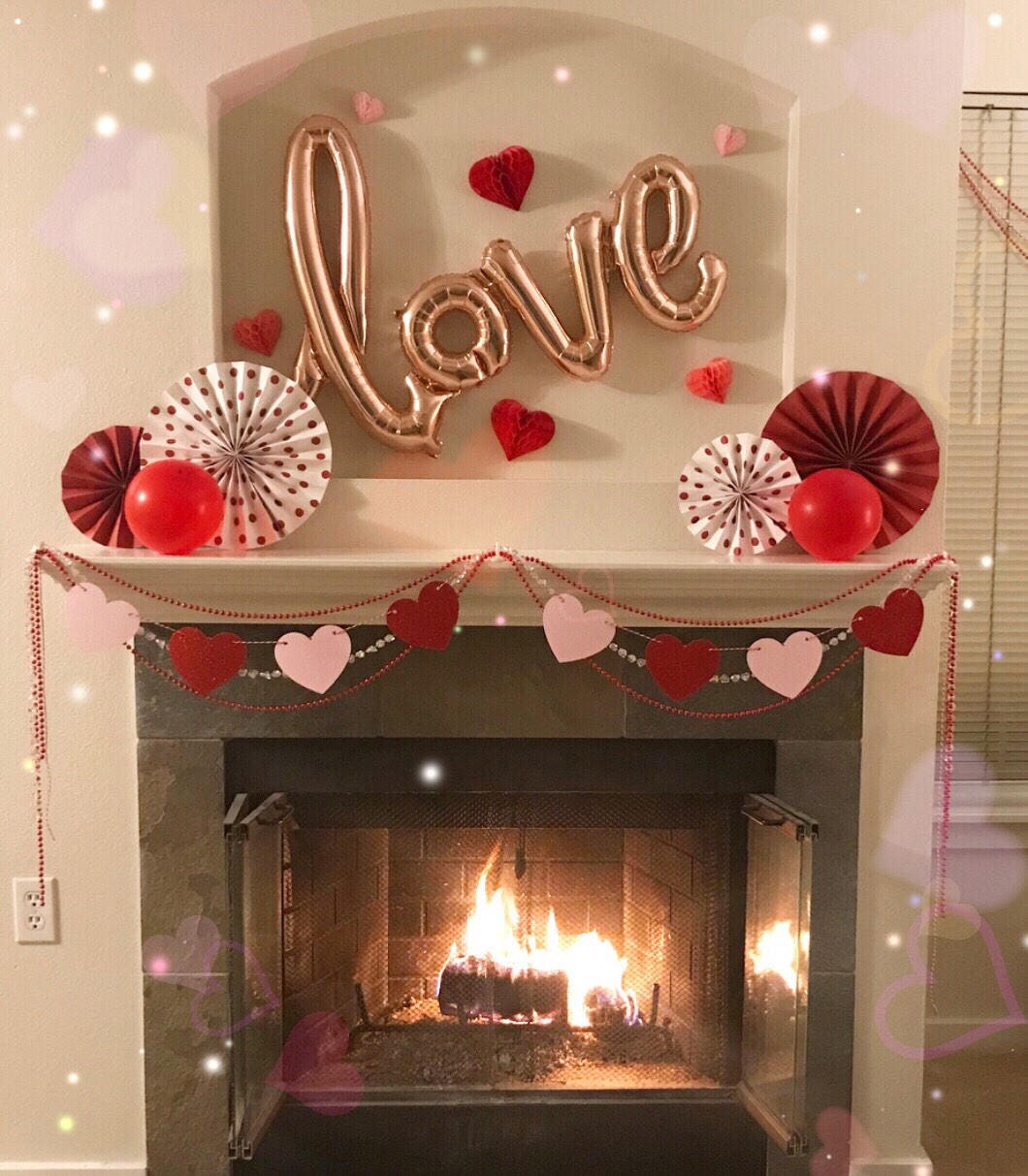 Heart Banner| Heart Garland| Heart Bunting| Valentines Day Garland| Galentine's Day Decor| Love Is In the Air| Pink and Red Party Decorations