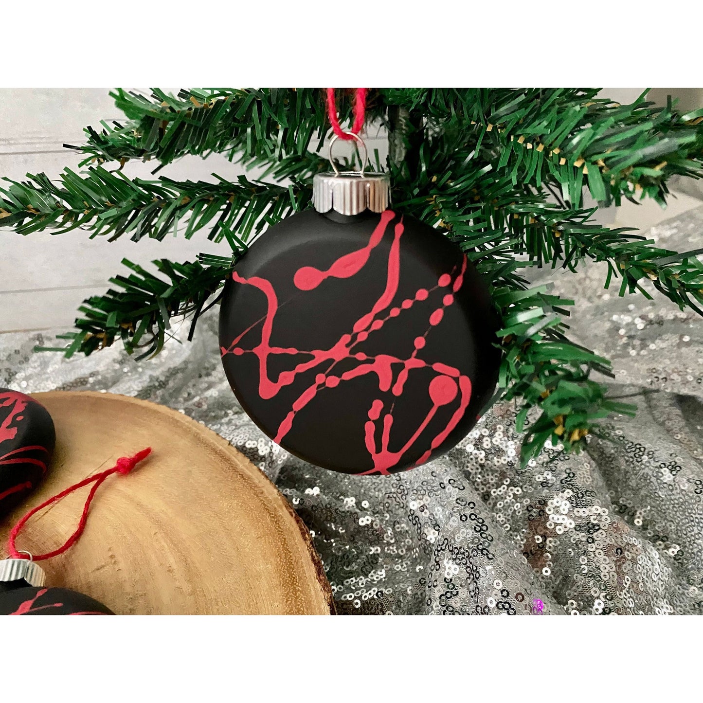 Killer Christmas Ornament (Qty. 1)| Horror Christmas Ornament| Blood Splatter Ornaments| Killer Holiday Gift| Horror Movie Gift| True Crime