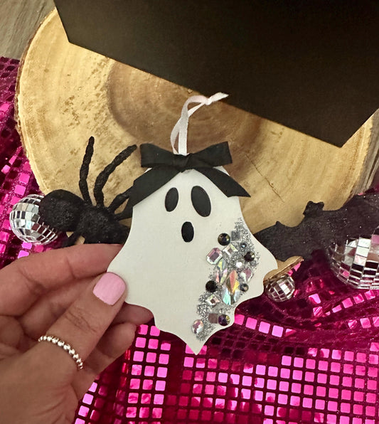 GHOST GIFT TAG